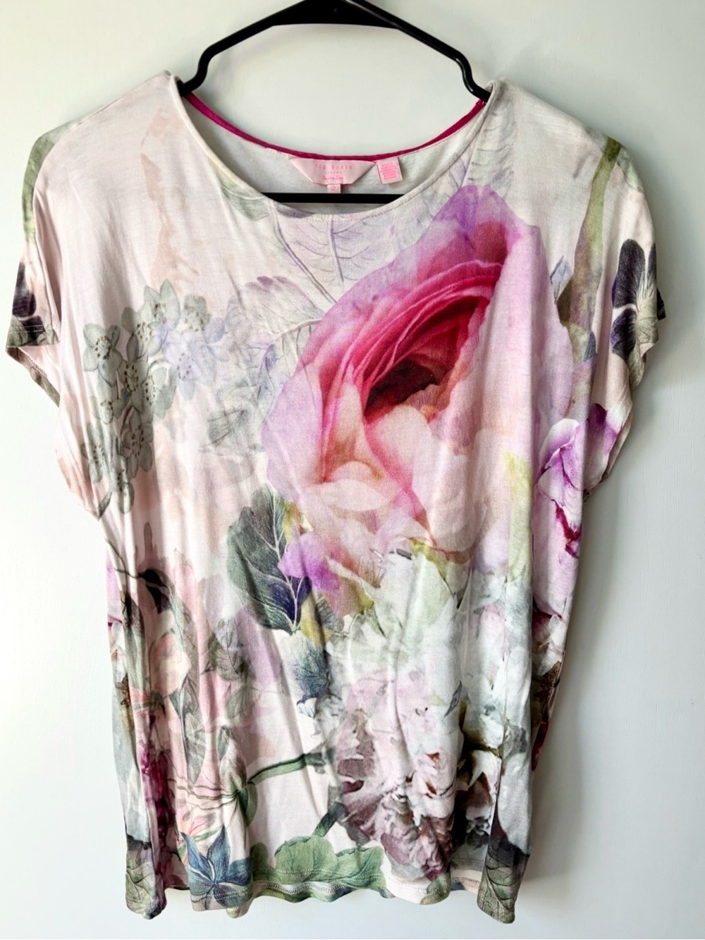 Ted Baker Floral Flower Print Short Sleeve Top - Pink